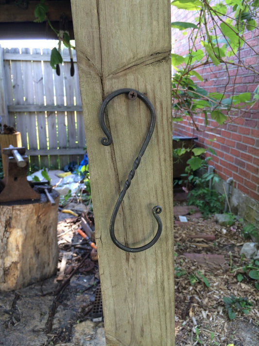 S-Hook - Elegant