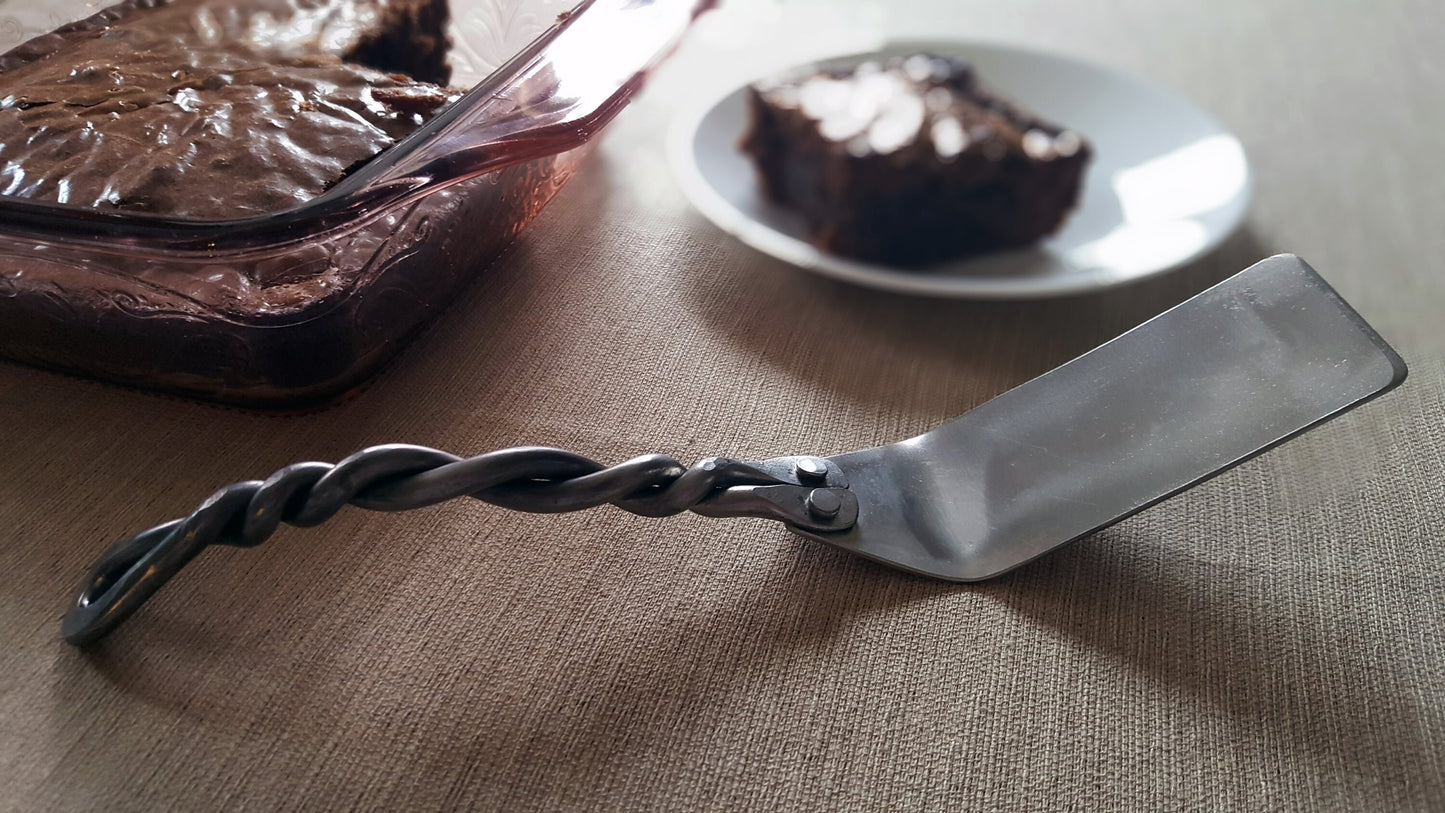 Dessert Spatula with Stainless Steel flipper, Hand Forged, Steel Spatula, Brownie Spatula, Kitchen Spatula, Baking Gifts, Kitchen