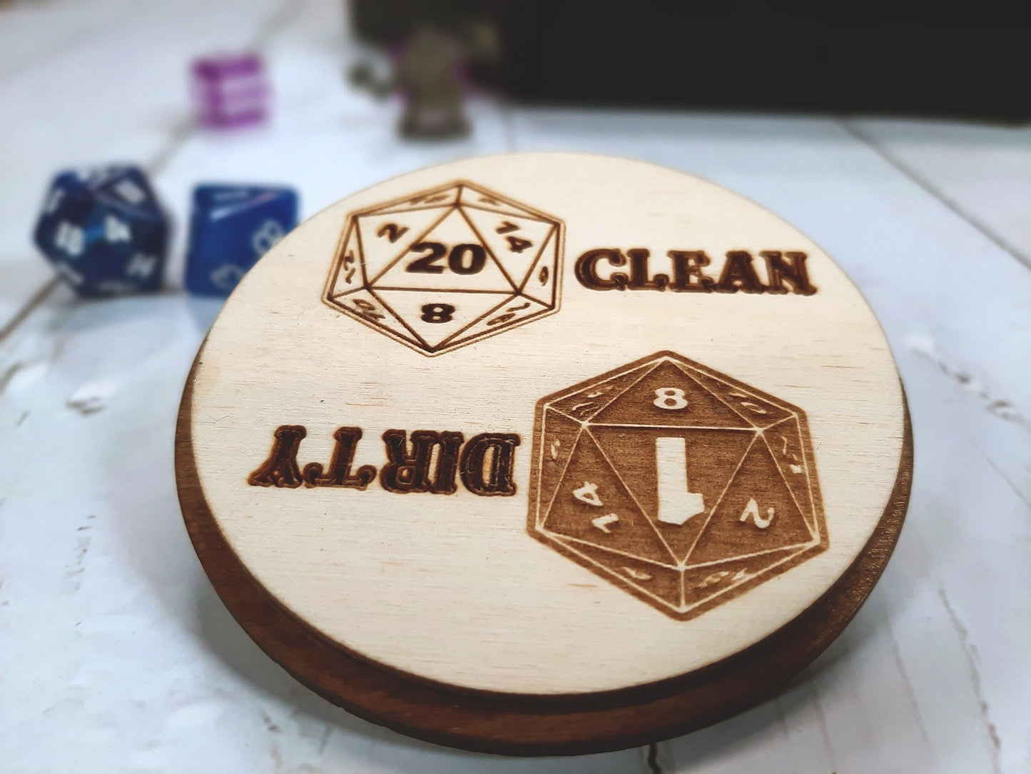 Dishwasher Dirty/Clean magnet indicator - D&D D20 role playing themed dish magnet