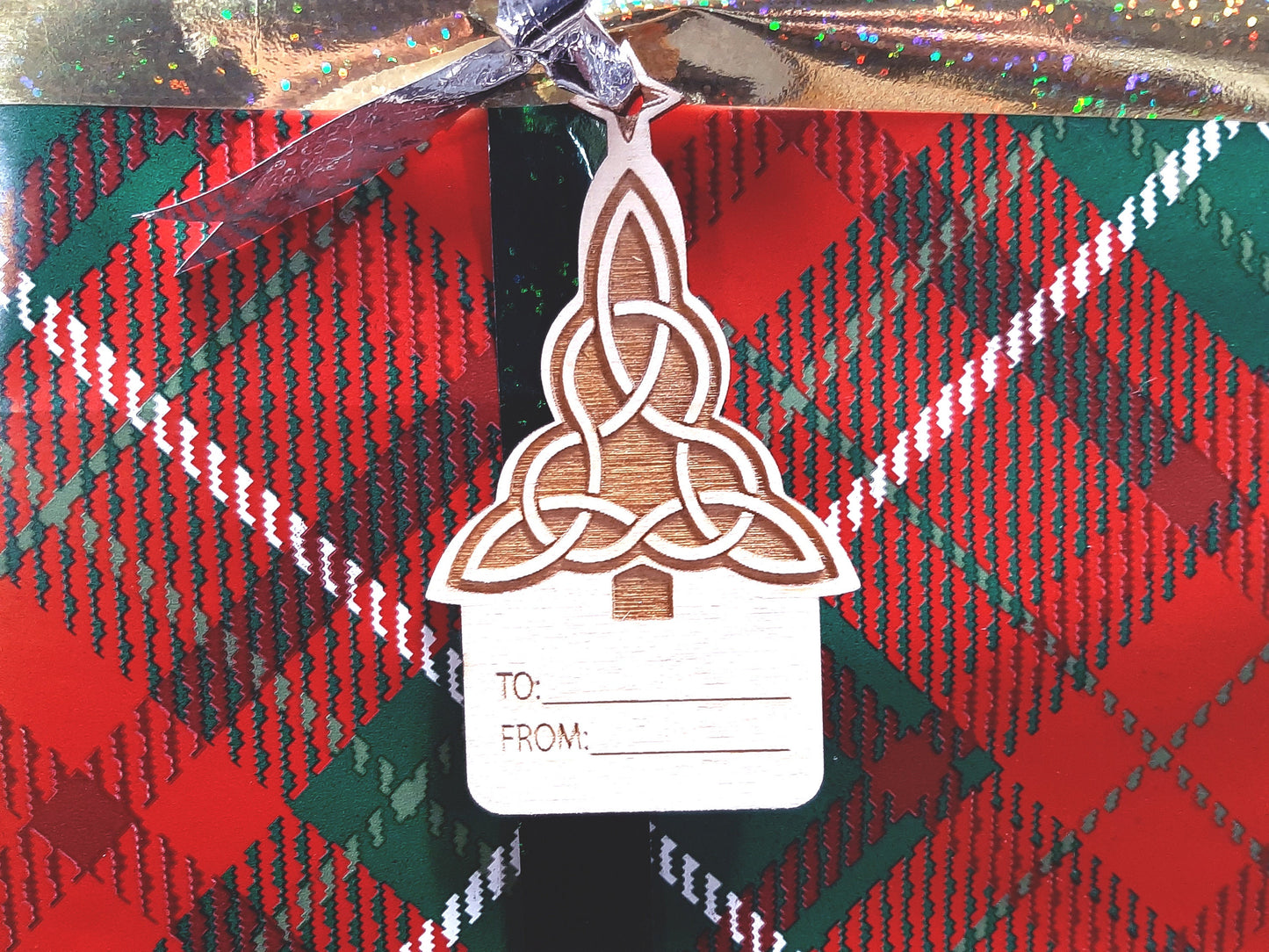 Gift Tag - Celtic Christmas Tree engraved gaming gift wrap label Celtic inspired birthday or holiday hang tag